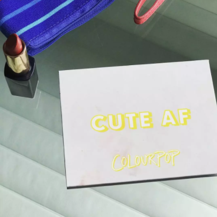 百元彩妆断货王 100块买不来高级质感？